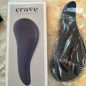 NIB Crave Glide Thru Detangling Brush